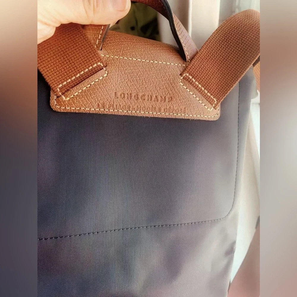 Longchamp flap snap